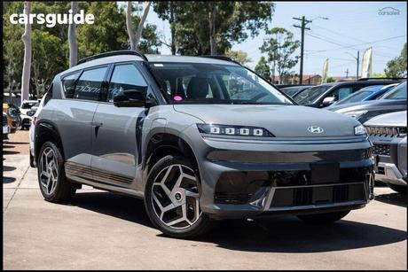 White 2025 Hyundai Elexio Wagon Elite