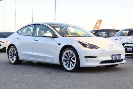 White 2022 Tesla Model 3 Sedan Long Range