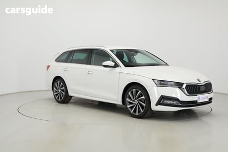 White 2023 Skoda Octavia Wagon Style 110Tsi