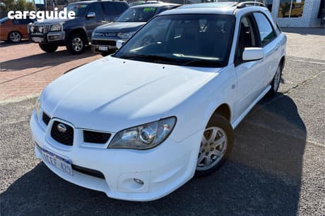 White 2006 Subaru Impreza Hatchback 2.0I Luxury (Awd)