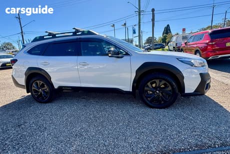 White 2022 Subaru Outback Wagon Awd Sport