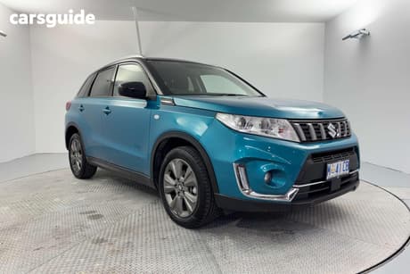 Green 2024 Suzuki Vitara Wagon Beat