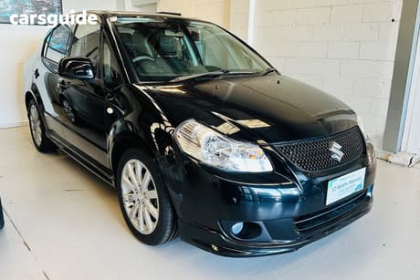 2010 Suzuki SX4 Sedan S