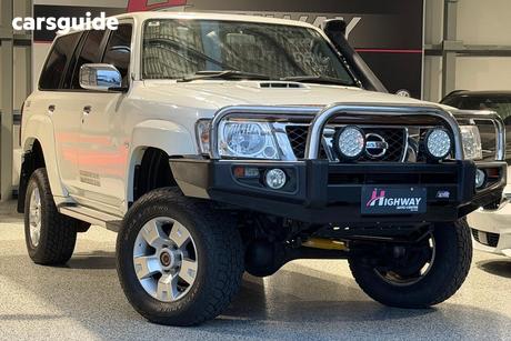 White 2012 Nissan Patrol Wagon St (4X4)