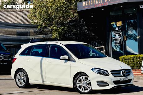 White 2016 Mercedes-Benz B200 Hatchback