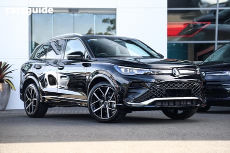 Black 2026 Volkswagen Tiguan Wagon 195Tsi R-Line