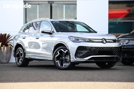 Silver 2026 Volkswagen Tiguan Wagon 150Tsi R-Line