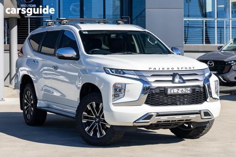 White 2021 Mitsubishi Pajero Sport Wagon Exceed (4X4) 7 Seat