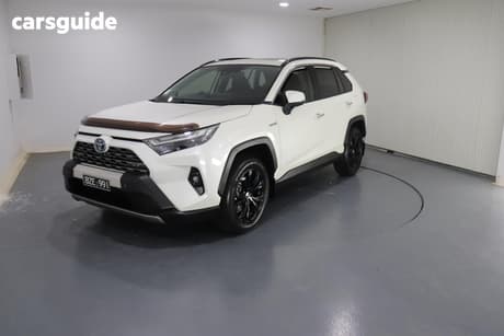 White 2022 Toyota RAV4 Wagon Cruiser (2Wd) Hybrid