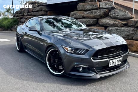 Grey 2016 Ford Mustang Coupe Fastback Gt 5.0 V8