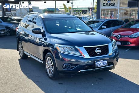 Blue 2016 Nissan Pathfinder Wagon St Hybrid (4X2)