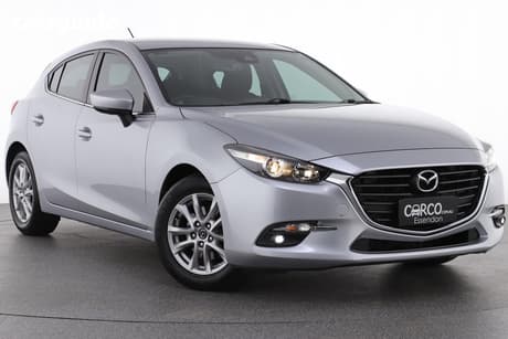 Silver 2018 Mazda 3 Hatchback Maxx Sport