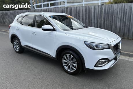 White 2022 MG HS Wagon Core