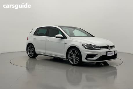 White 2020 Volkswagen Golf Hatchback 110 Tsi Highline