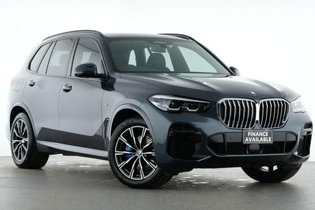 Grey 2021 BMW X5 Wagon Xdrive30D