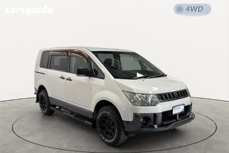 White 2008 Mitsubishi Delica OtherCar CHAMONIX 4WD