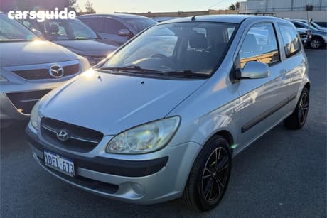 Silver 2009 Hyundai Getz Hatchback S