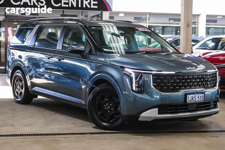 Blue 2025 Kia Carnival Wagon S