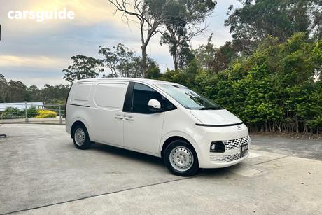White 2022 Hyundai Staria Van Load 2S 2.2D Liftback