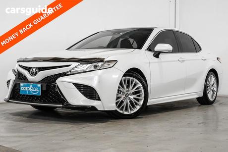 White 2018 Toyota Camry Sedan Sl V6