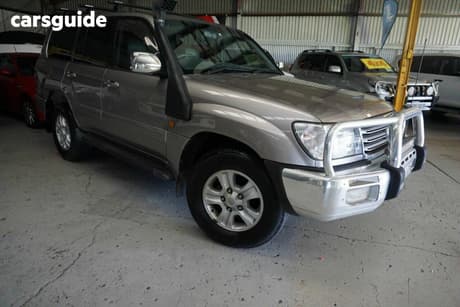 Grey 2004 Toyota Landcruiser Wagon Sahara (4X4)