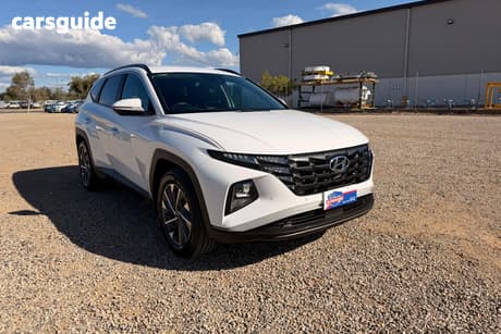 White 2021 Hyundai Tucson Wagon Elite (Awd)