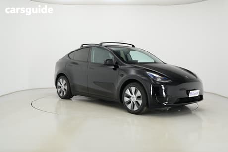 Black 2022 Tesla Model Y Wagon Rear-Wheel Drive