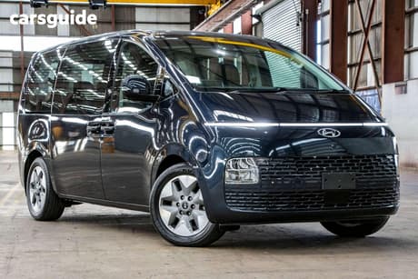 Blue 2023 Hyundai Staria Wagon