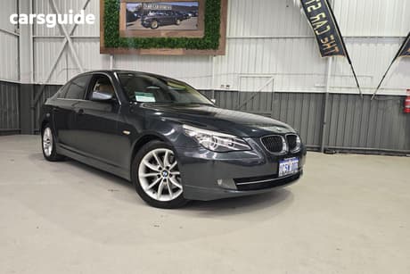 Grey 2008 BMW 5 Sedan 530D