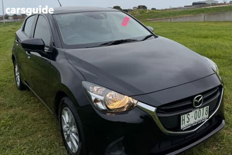 Black 2017 Mazda 2 Hatchback Maxx