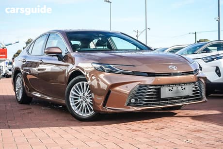 Bronze 2025 Toyota Camry Sedan Ascent Sport Hybrid