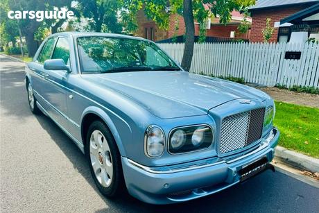 Blue 2003 Bentley Arnage Sedan R