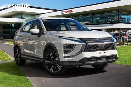 White 2022 Mitsubishi Eclipse Cross Wagon Es (2Wd)