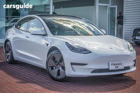 White 2022 Tesla Model 3 Sedan Rear-Wheel Drive