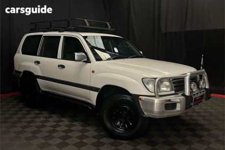 White 2002 Toyota Landcruiser Wagon Gxl (4X4)