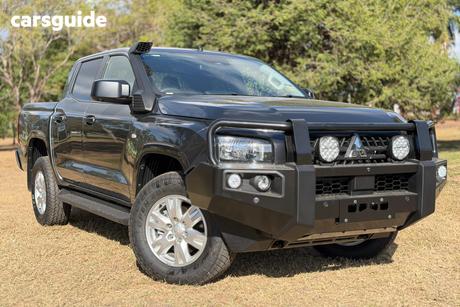 Grey 2026 Mitsubishi Triton Double Cab Pick Up Glx+ (4X4)