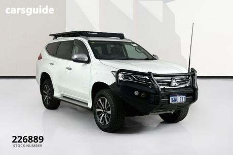 White 2017 Mitsubishi Pajero Sport Wagon Gls (4X4) 7 Seat