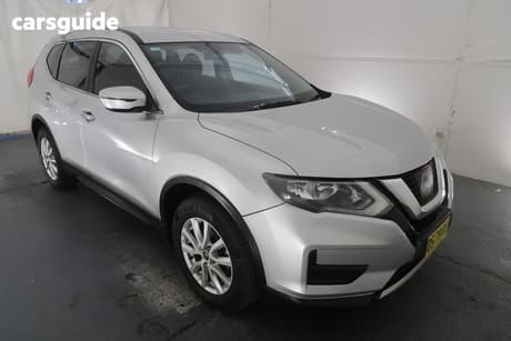 Silver 2017 Nissan X-Trail Wagon St (2Wd)