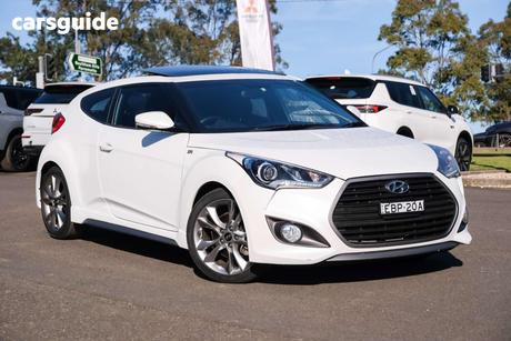 White 2016 Hyundai Veloster Coupe Sr Turbo