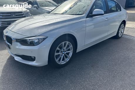White 2013 BMW 320I Sedan Luxury Line