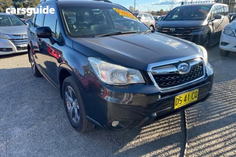 Grey 2014 Subaru Forester Wagon 2.5I