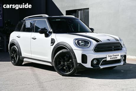 White 2023 Mini Countryman Wagon Cooper Classic