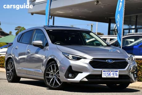 Silver 2024 Subaru Impreza Hatchback 2.0S (Awd)
