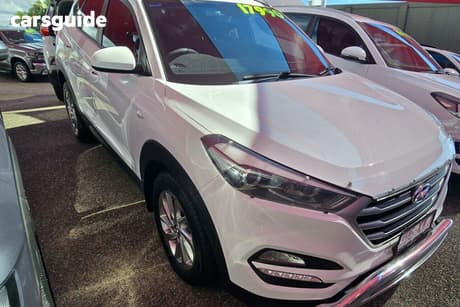 White 2017 Hyundai Tucson Wagon Active R-Series (Awd)