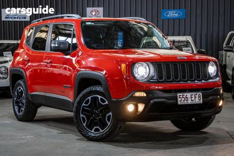 Red 2015 Jeep Renegade SUV TRAILHAWK BU