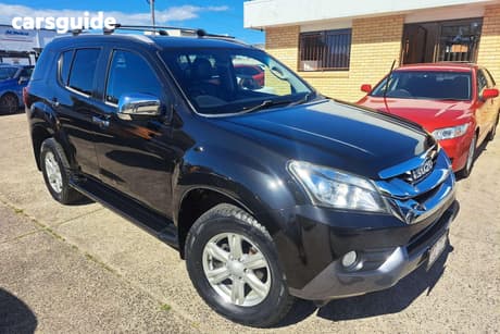 Black 2016 Isuzu MU-X Wagon Ls-T (4X2)