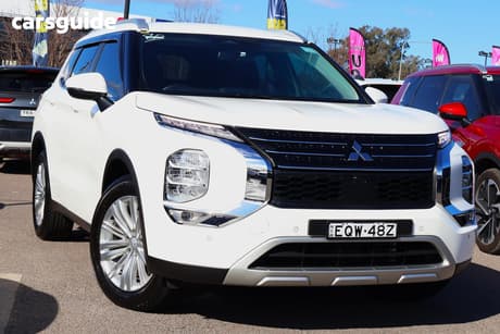 White 2021 Mitsubishi Outlander Wagon Ls 7 Seat (2Wd)