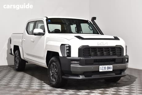 White 2025 Kia Tasman Double Cab Pick Up Sx (4X4) (Std) Black Fender