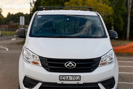 White 2022 LDV G10 Van Barn Door