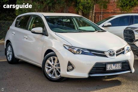 White 2012 Toyota Corolla Hatchback Ascent Sport